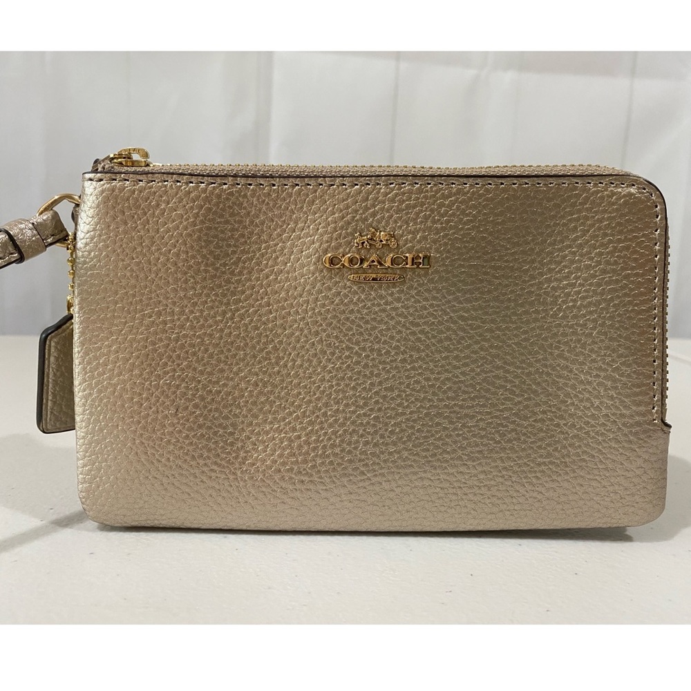 Coach METALLIC WRISTLET Soft Gold Pebbled Leather